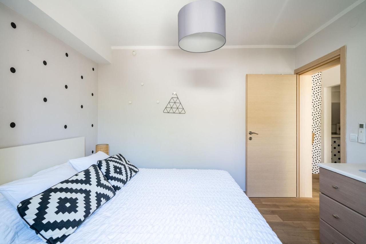 Stay U-Nique Studio Apartment In オラサック エクステリア 写真