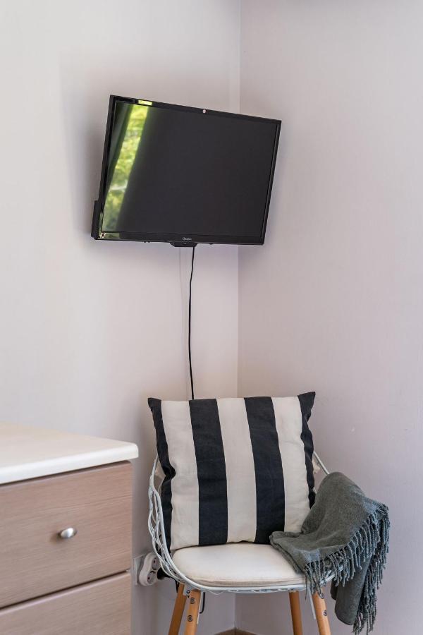 Stay U-Nique Studio Apartment In オラサック エクステリア 写真